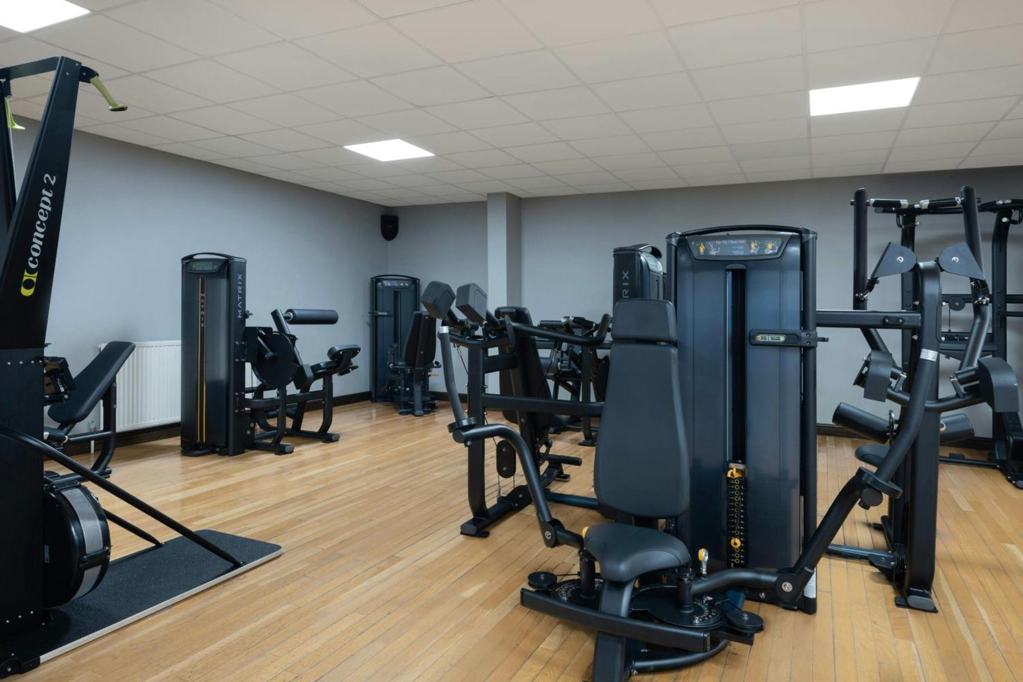 Delta Hotels By Marriott Tudor Park Country Club Maidstone Ngoại thất bức ảnh