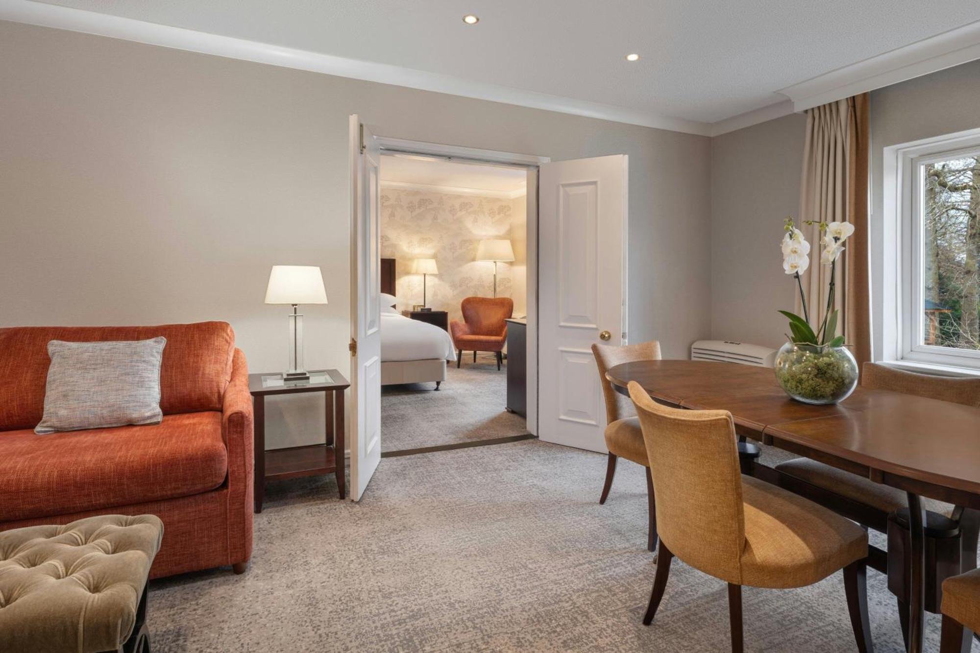 Delta Hotels By Marriott Tudor Park Country Club Maidstone Ngoại thất bức ảnh